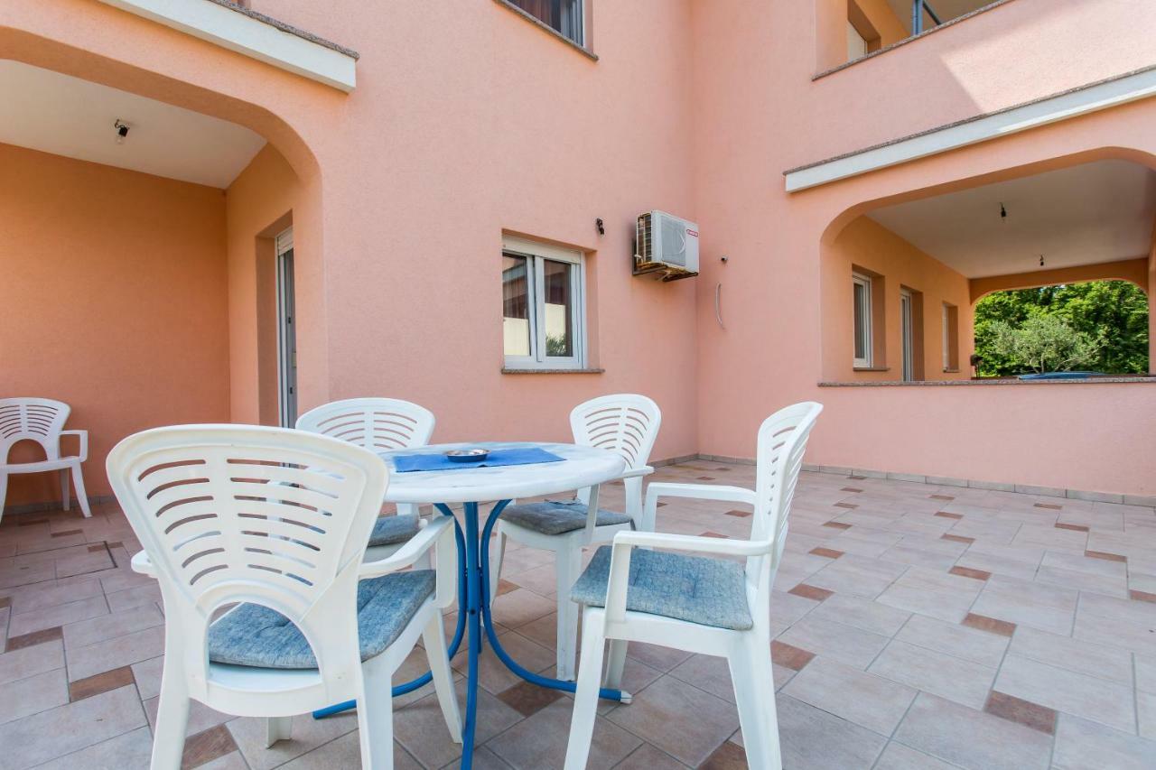 Apartman Justinic Silo  Luaran gambar